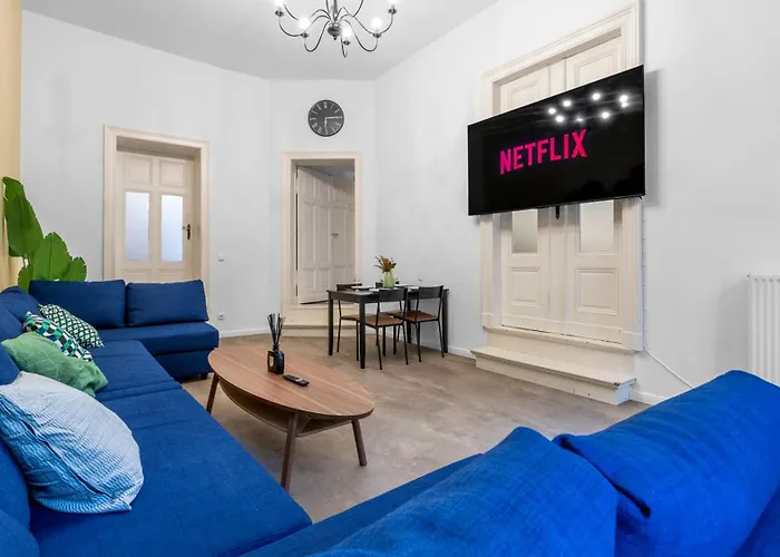 Goerlitzer Park - Sauna, Zentral, 100qm דירה ברלין