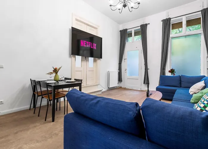 Goerlitzer Park - Sauna, Zentral, 100qm * Berlino